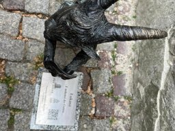 4477708719212575731355252225737225512088177n